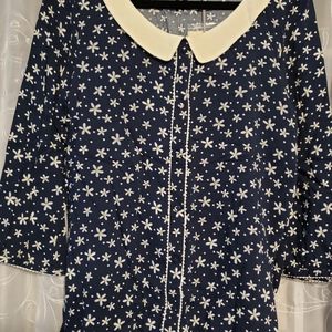 Minnie Mouse themed blouse made by Disney for Kohl